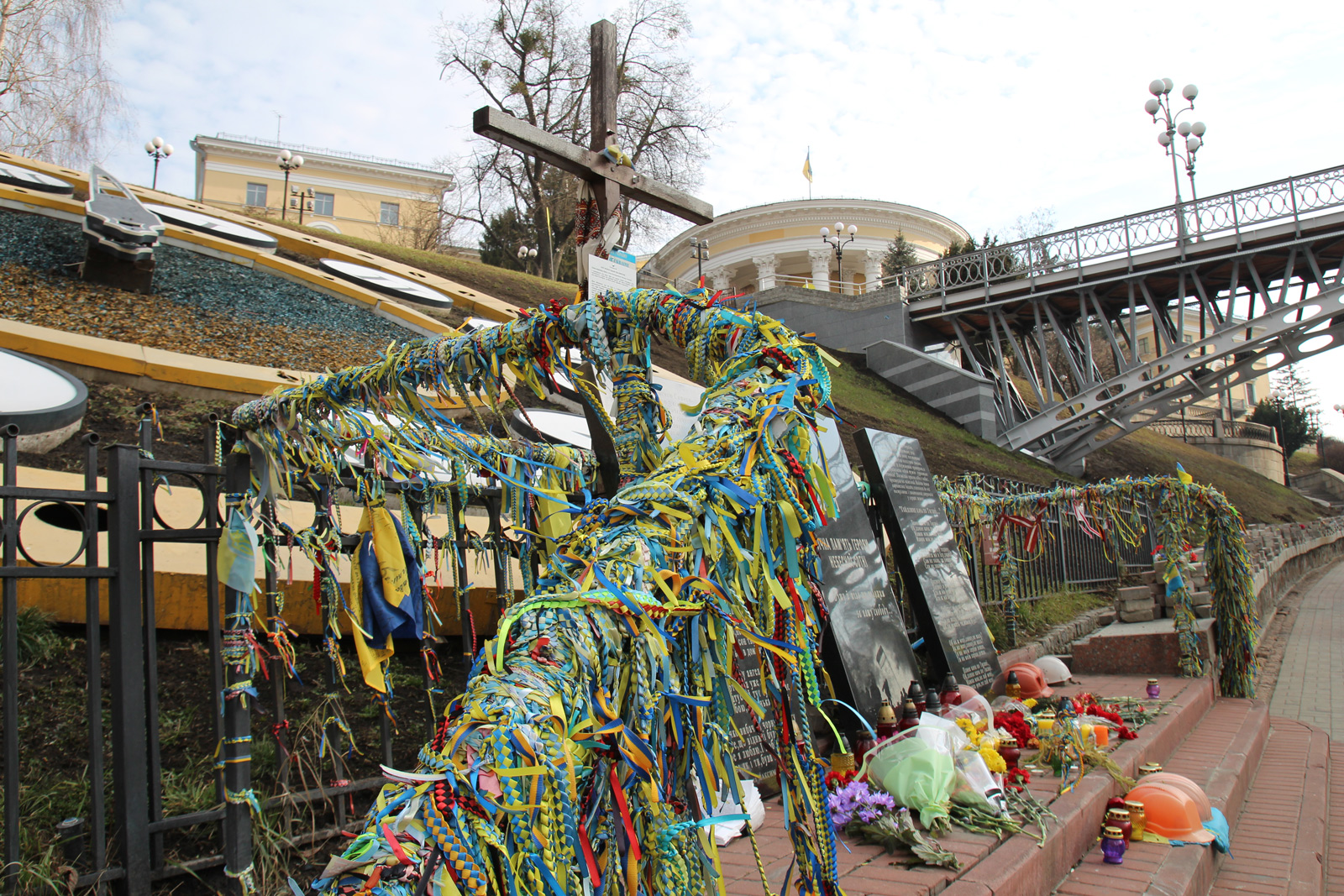 memorial nebesniy sotni