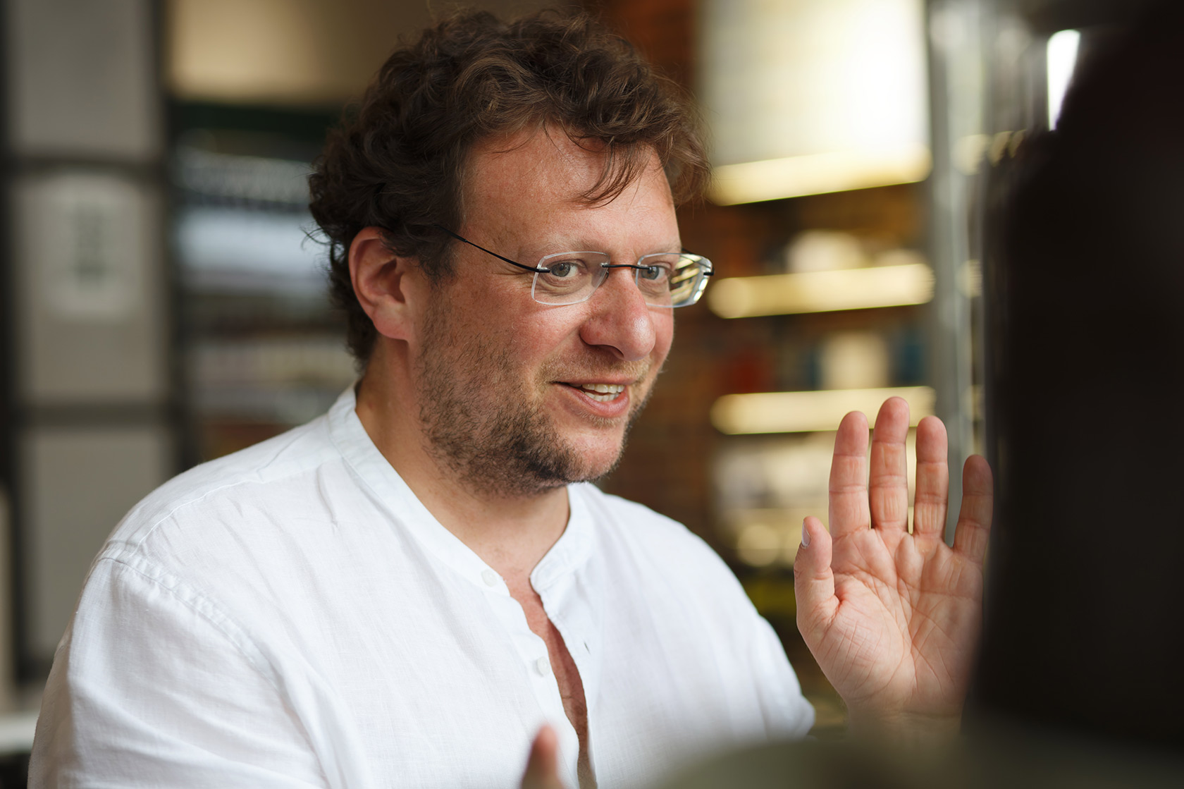 Peter Pomerantsev: The Russian authorities make one mistake after another, and there is hope that the enemy will help us