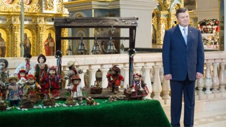 Янукович у Херсонесі Янукович у Херсонесі