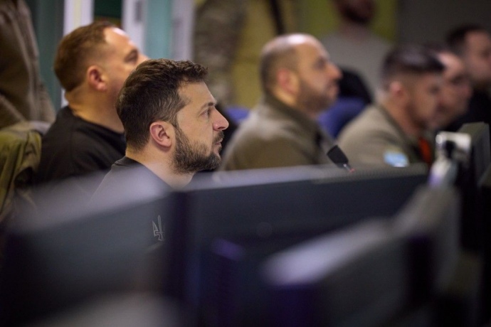 Владимир Зеленский и Рустем Умеров на совещании в Одесской области