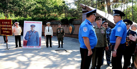 В Симферополе разгорелся скандал из-за портрета Сталина