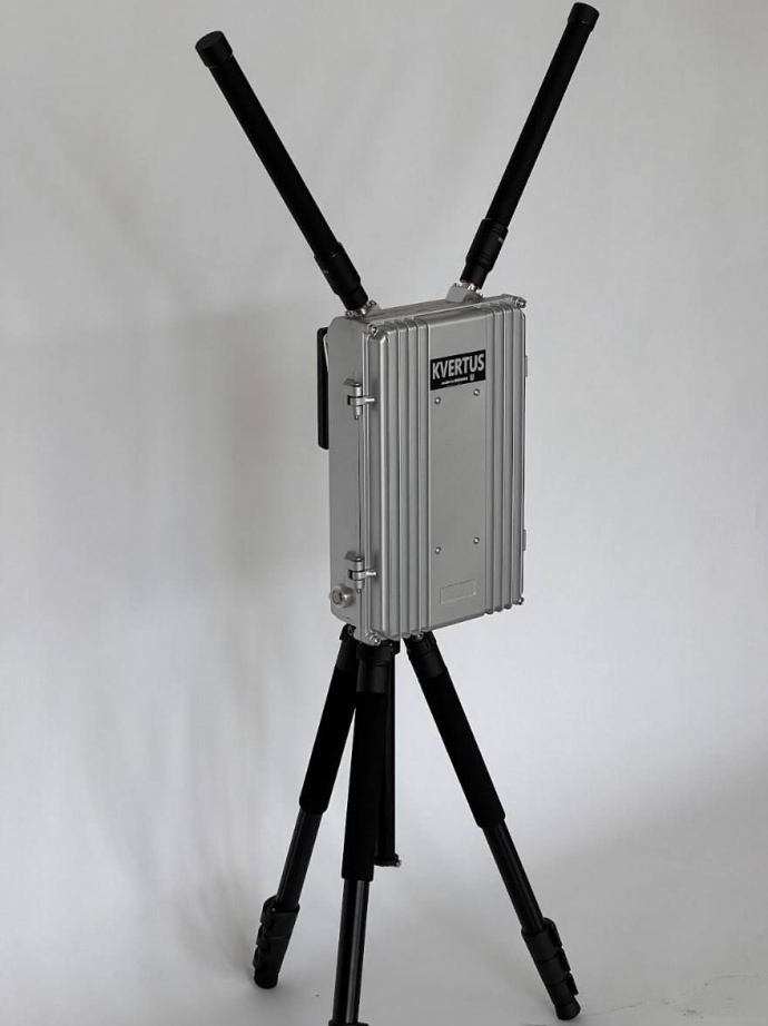 Система AD Counter FPV блокує радіочастоти ворожих FPV-дронів