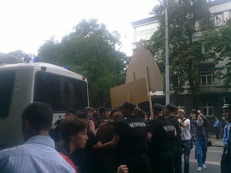 Затримання учасників протесту