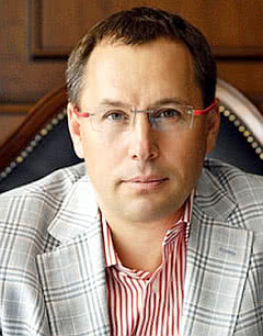 Донеччанин Ігор Філіпенко – сірий кардинал українських тендерів Донеччанин Ігор Філіпенко – сірий кардинал українських тендерів