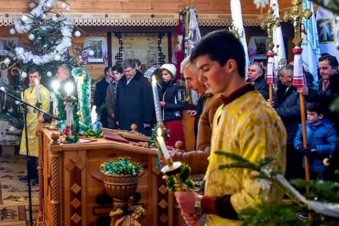 Порошенко с семьей был на Рождество в Гуте