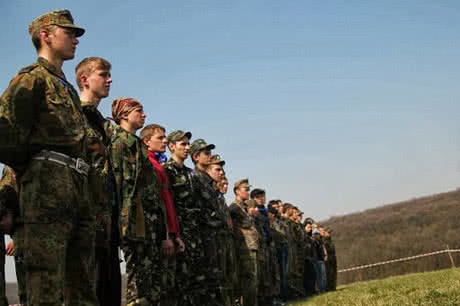 Влітку в різних регіонах України пройшли вишкільні табори, організовані місцевими осередками Свободи. Всі фото - Кирило Бабенцов