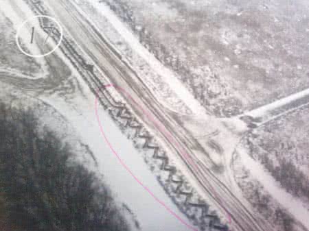 Фото зігзагоподібних траншей, які могли облаштовувати російські спеціалісти