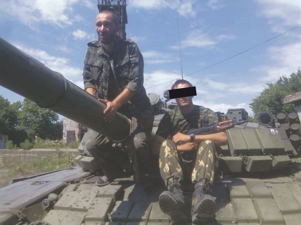 Чеське видання оприлюднило фото, яке сам Павло К. розмістив на своїй сторінці у соцмережі. 