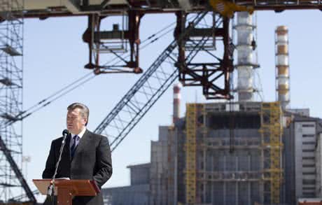 Янукович загадав загиблих чорнобильців