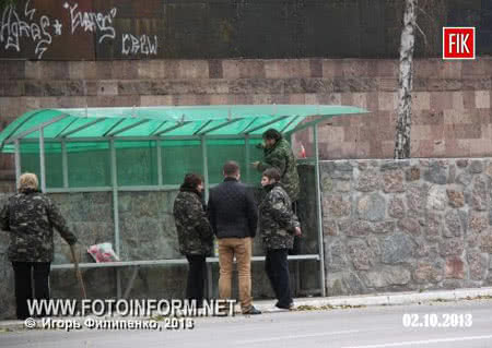 Вдоль маршрута президента отремонтировали остановки Вдоль маршрута президента отремонтировали остановки