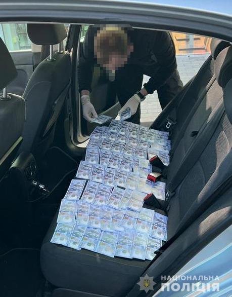 Готівка, виявлена в організаторів схеми