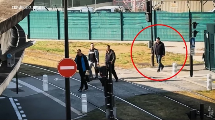 Ефимов и Гончаренко в аэропорту Ниццы