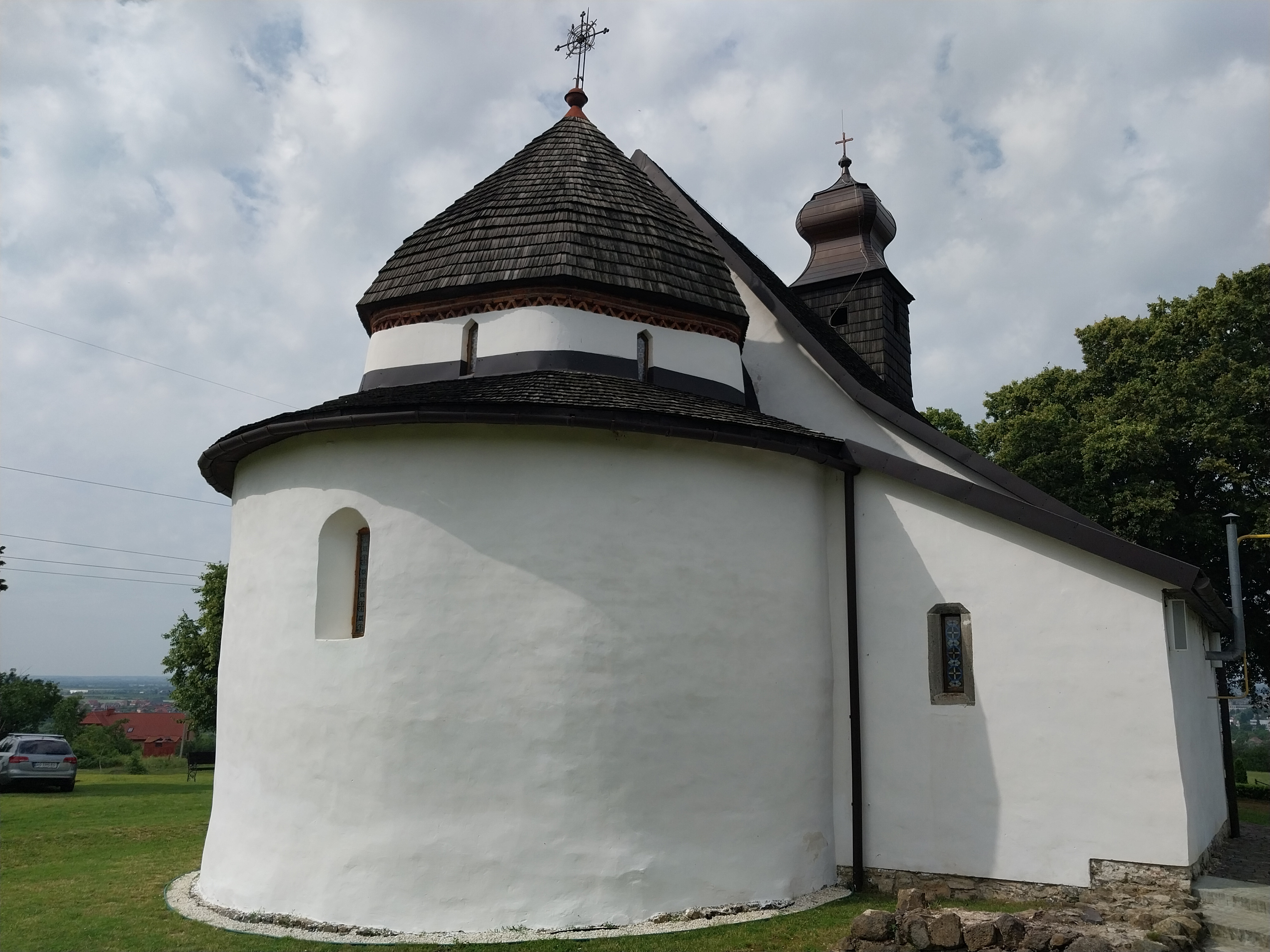 Горянська ротонда – унікальна кам’яна церква Закарпаття. Вчені не визначились з її точним віком. Розбіг складає від 9-го до 11 століття