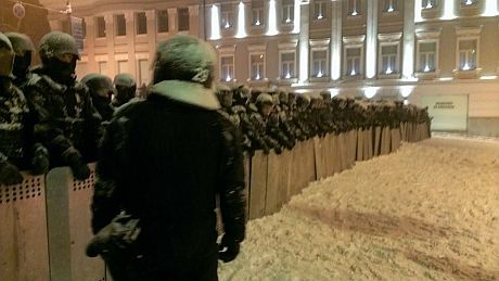 Возле стадиона Динамо еще один кордон