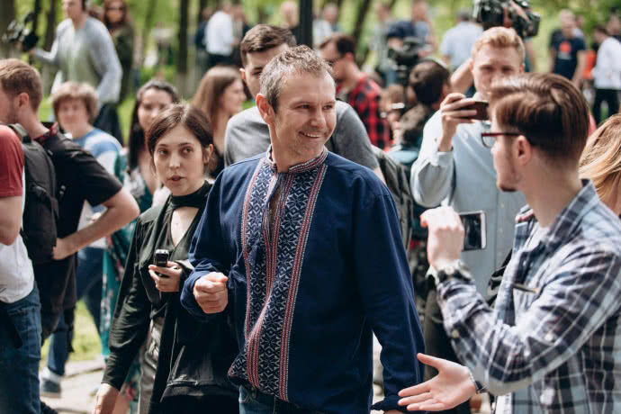 У подальших перспективах 