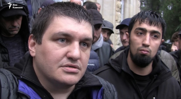 Ахра Авидзба и задержанный вместе с ним Талех Гасанов