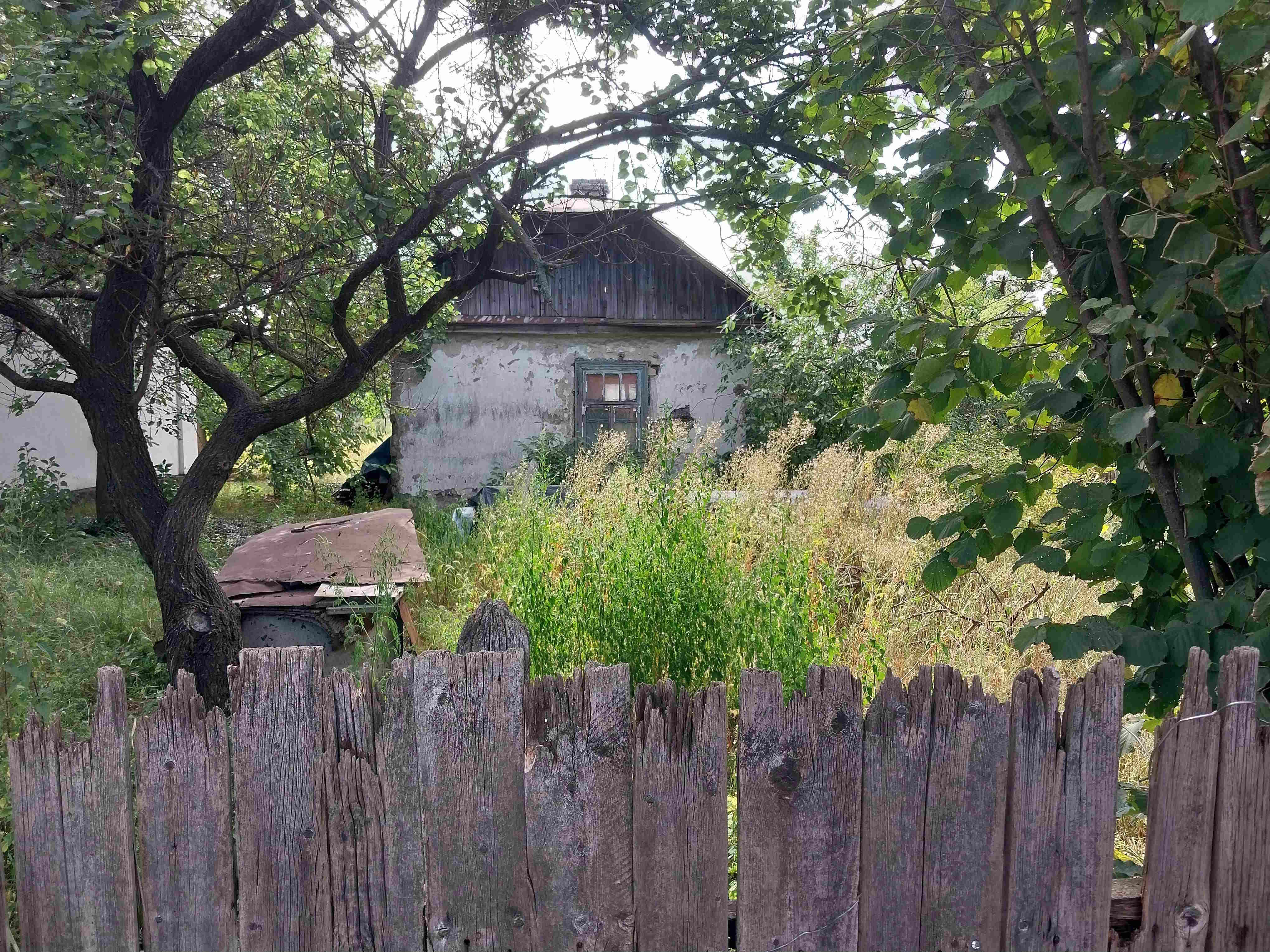 Вулиця Героїв Зміїного в Бортничах