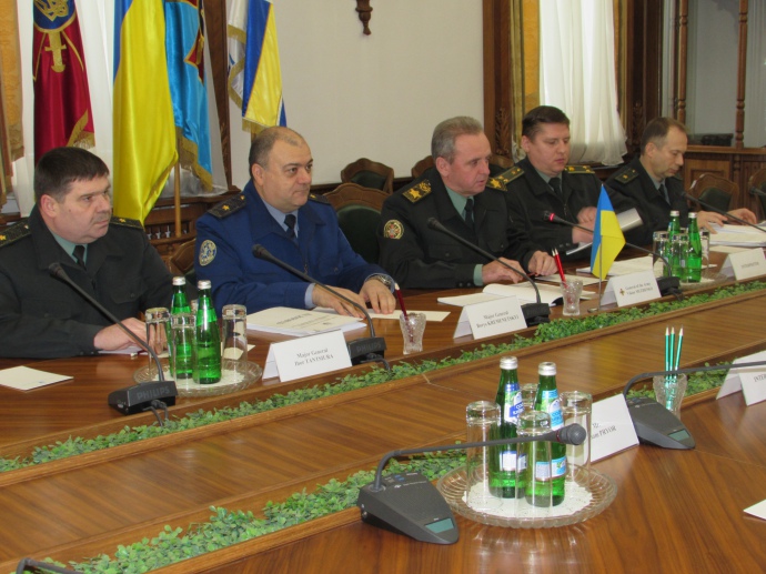 Муженко й Апакан