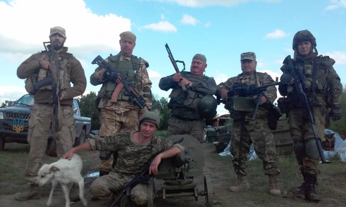 Правосєкі в армії