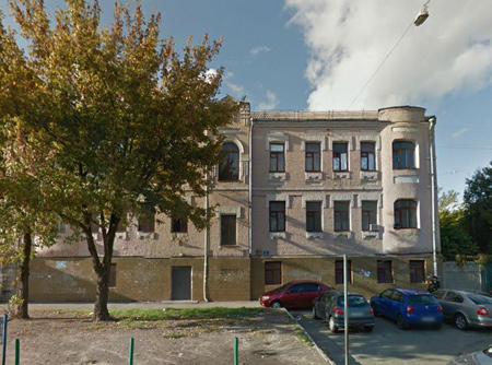 Обласна міліція нарешті забрала своє приміщення. Фото: Maps.google