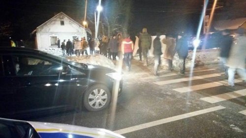 Перекриття на вул. Стрийській (фото патрульної поліції Львова)