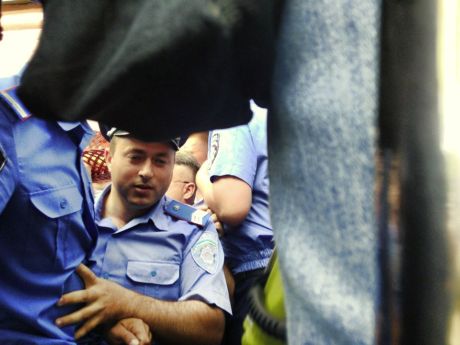 Під ГУ МВС у Києві 15 липня, фото Аронця