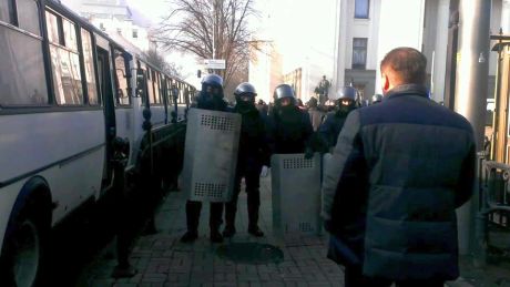 Силовики під Радою. Фото Оксани Денисової 