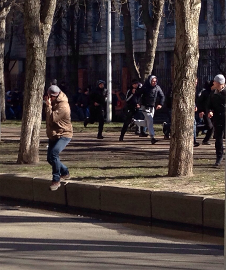 Тітушки разом з Беркутом Тітушки разом з Беркутом