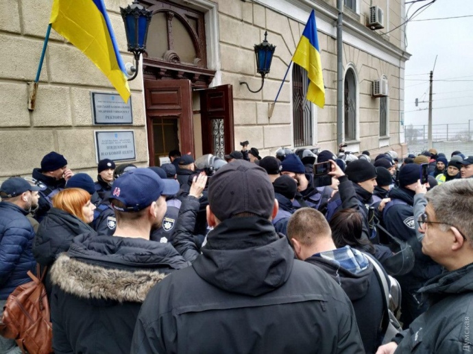 Сторонники Запорожана заперлись в ректорате