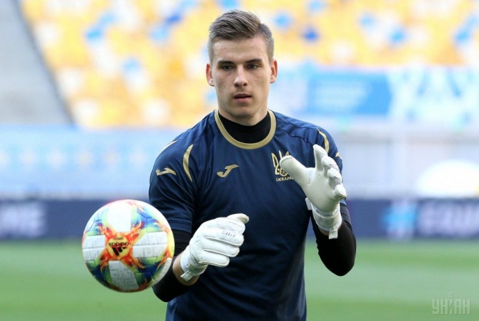 Андрей Лунин