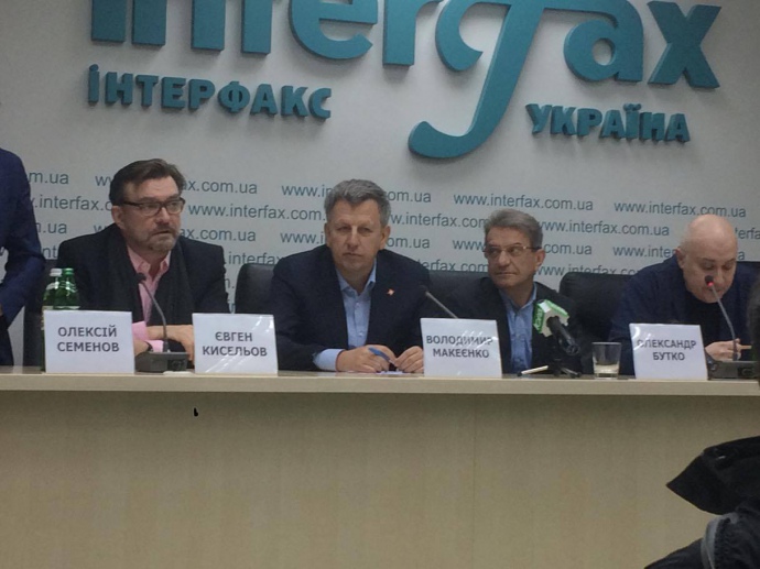 Макеенко купил 9,5% телеканала 