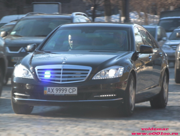 Таке авто коштує понад $150 000