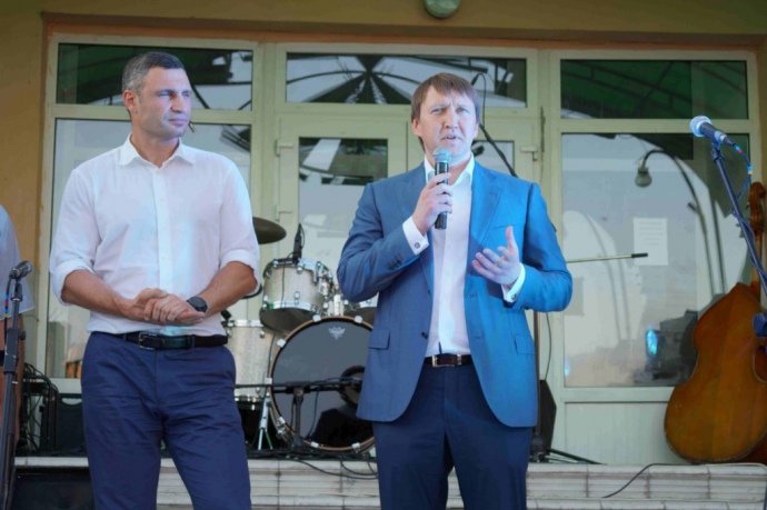 Відставка Кутового може поставити в незручне становище і Віталія Кличка