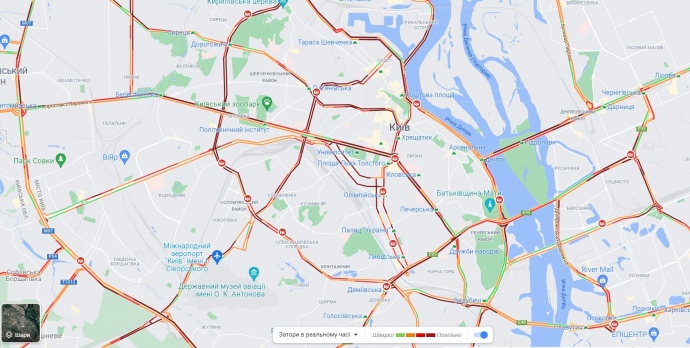 Ступінь заторів на головних автодорогах Києва близько 18:00 20 грудня