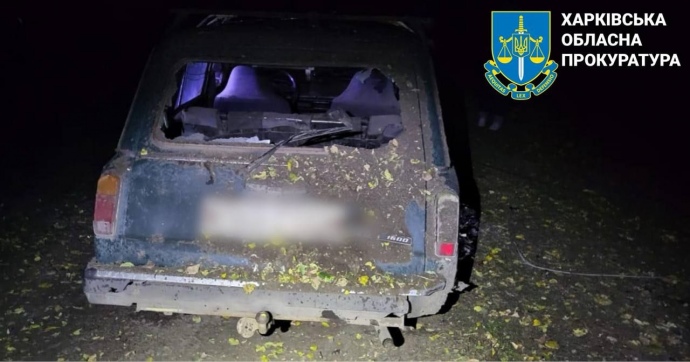 В Подолах обстрелом повреждены автомобили