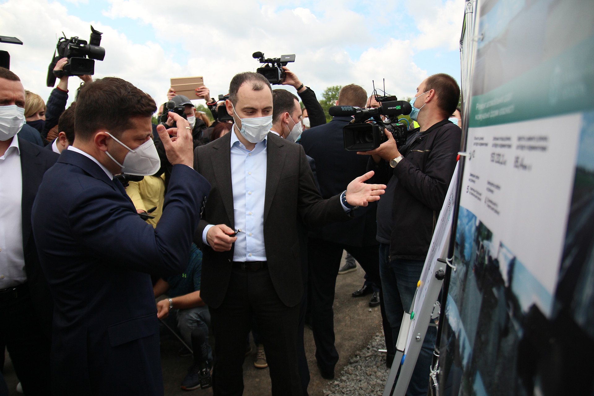Для короткой экскурсии на трассе в Хмельницкий приезжает из Киева Александр Кубраков