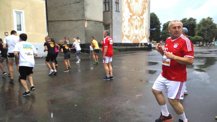 Виходець з Калуського району Володимир Цвіль із бізнесом в Німеччині проводить найбільш яскраву виборчу кампанію на ВО№85