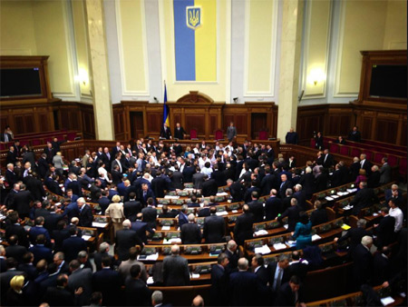 В Раде новая драка. Фото Александра Аронца В Раде новая драка. Фото Александра Аронца