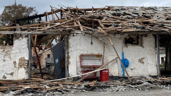влучання безпілотниками по промисловому підприємству в Умані, фото: Суспільне Черкаси / Анастасія Столбова