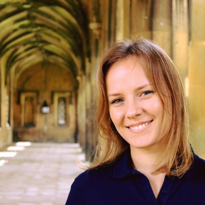 Аліна Свідерська