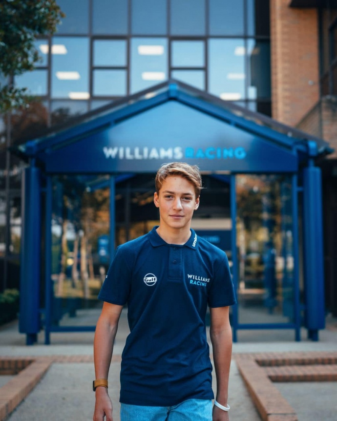 Александр Бондарев на базе Williams Racing