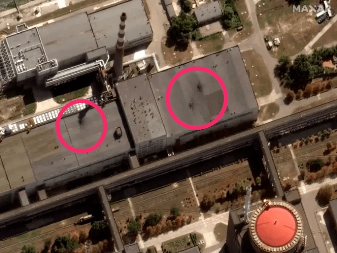 Повреждения кровли здания ЗАЭС