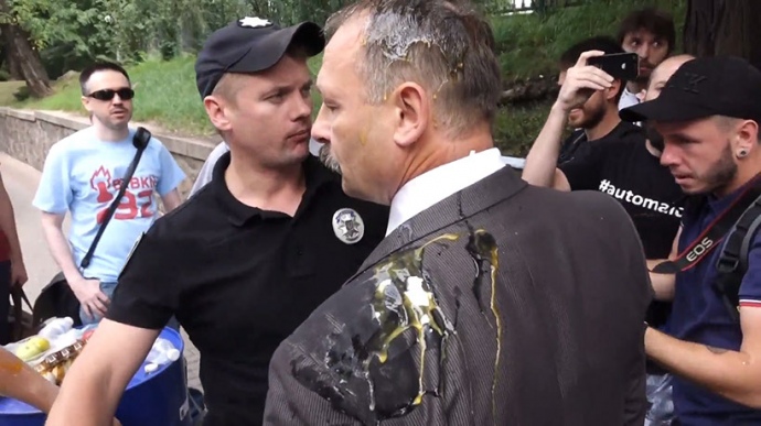 Олег Барна во время инцидента