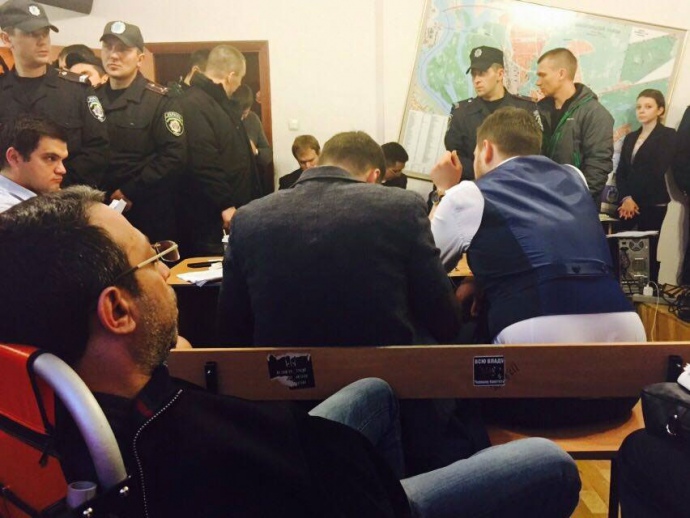 Корбан на заседании суда в понедельник утром