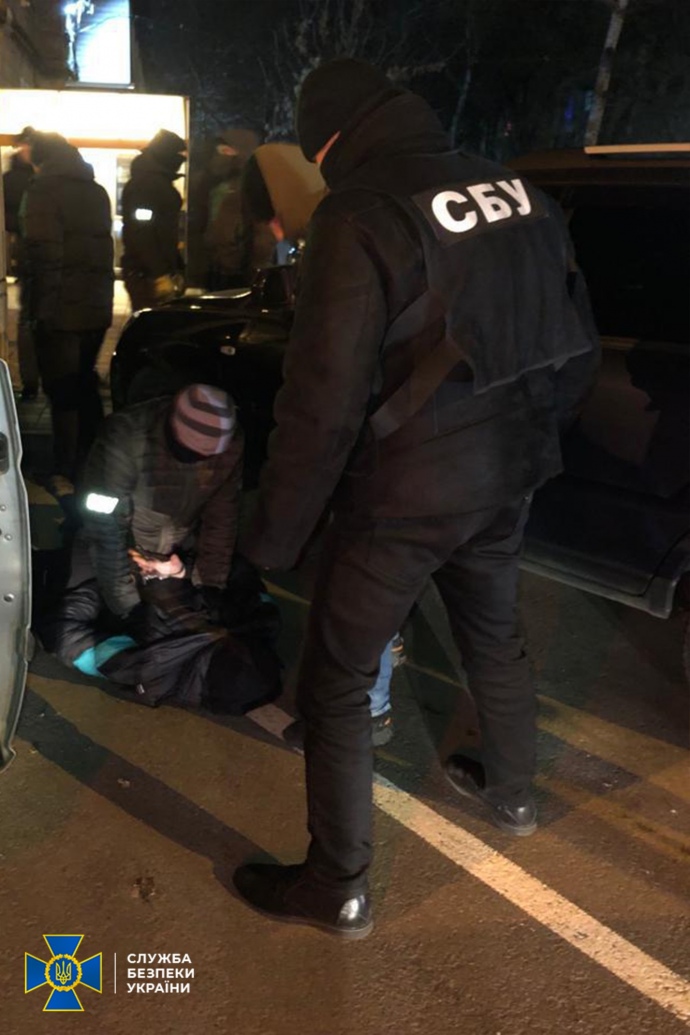 Затримання одного із підозрюваних