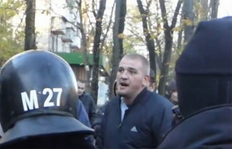 Журналист Пилипишина на 223 округе, похожий на Стрижака