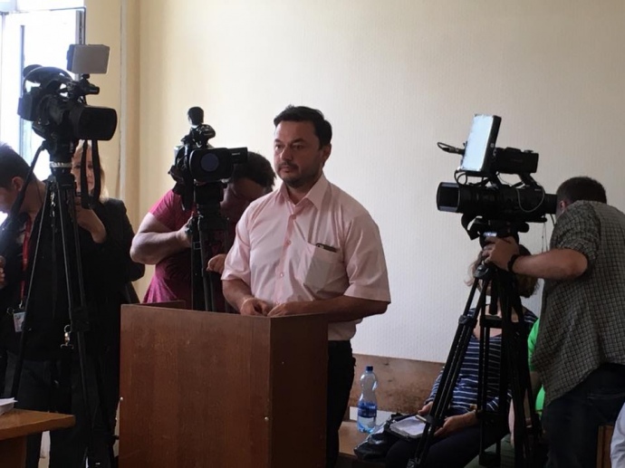 Юрій Соловей, нардеп від БПП, просить суд взяти Тимківа на поруки.