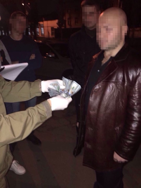 Працівника Генштабу ЗСУ упіймали з хабаром