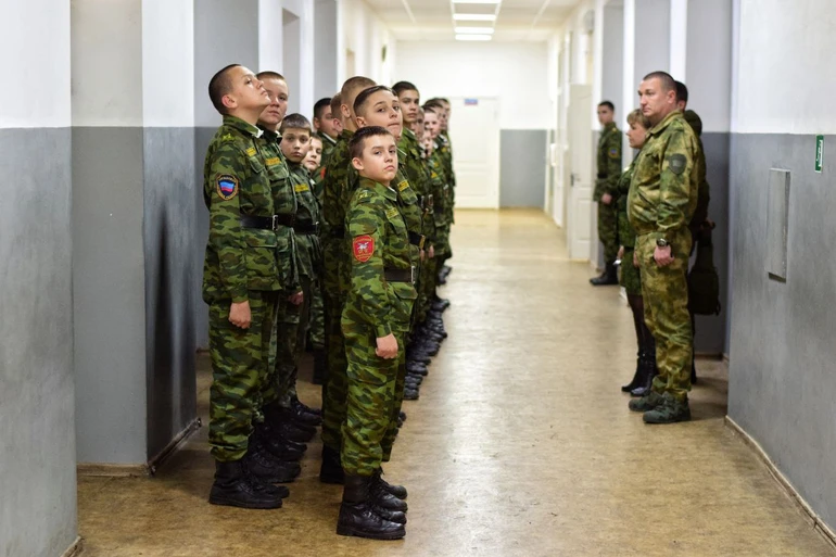 Teenagers at the lyceum