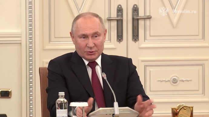 Володимир Путін в Астані